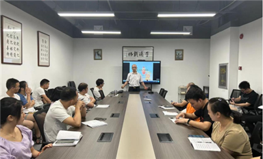 金航標kinghelm總監(jiān)周沼全，開發(fā)服務大客戶員工培訓