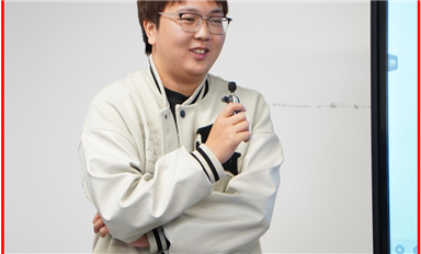 金航標黃運航：循著光的方向，見自己向未來